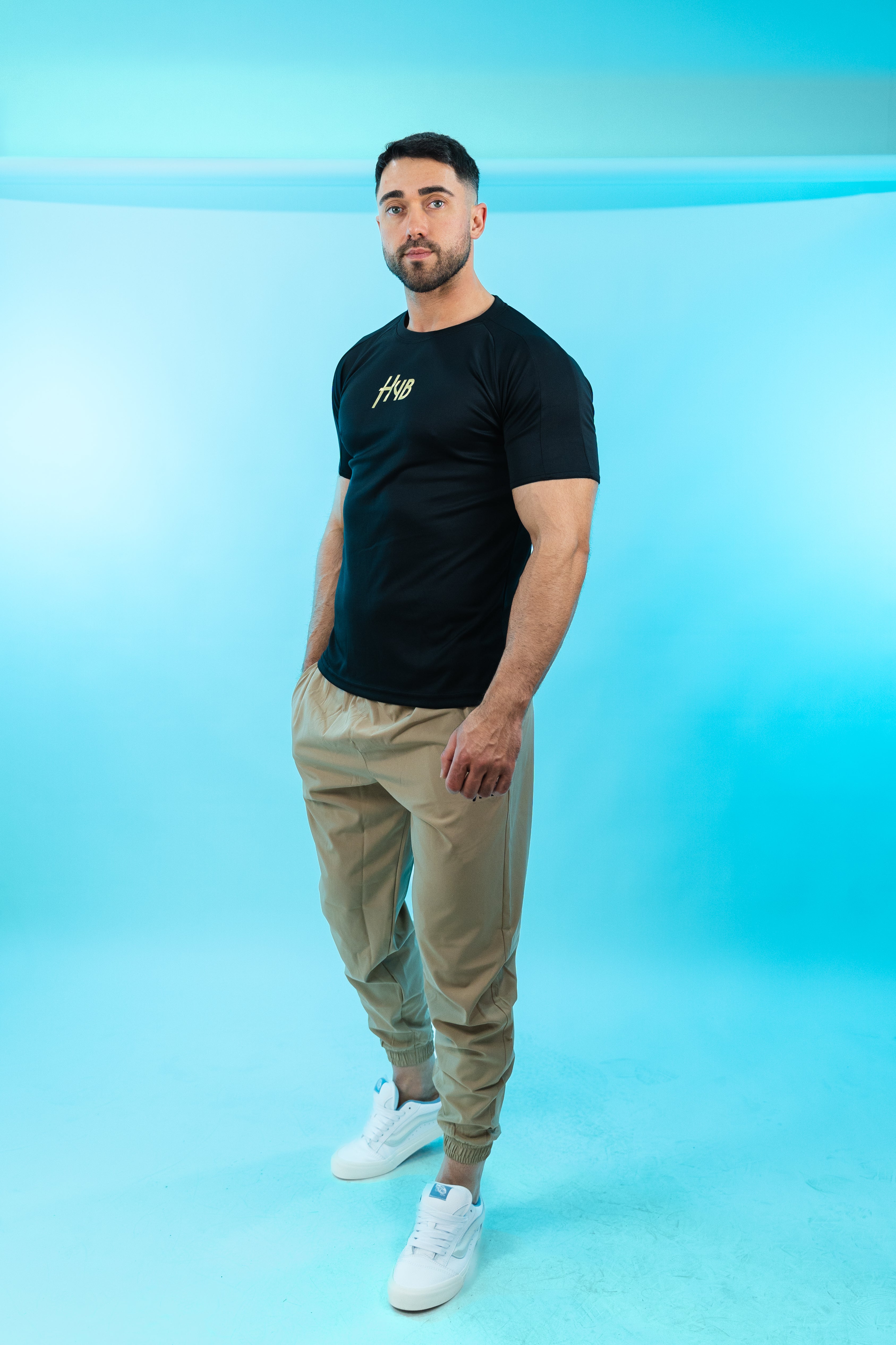 T-SHIRT PERFORMANCE NERA GOLD LOGO limited edition