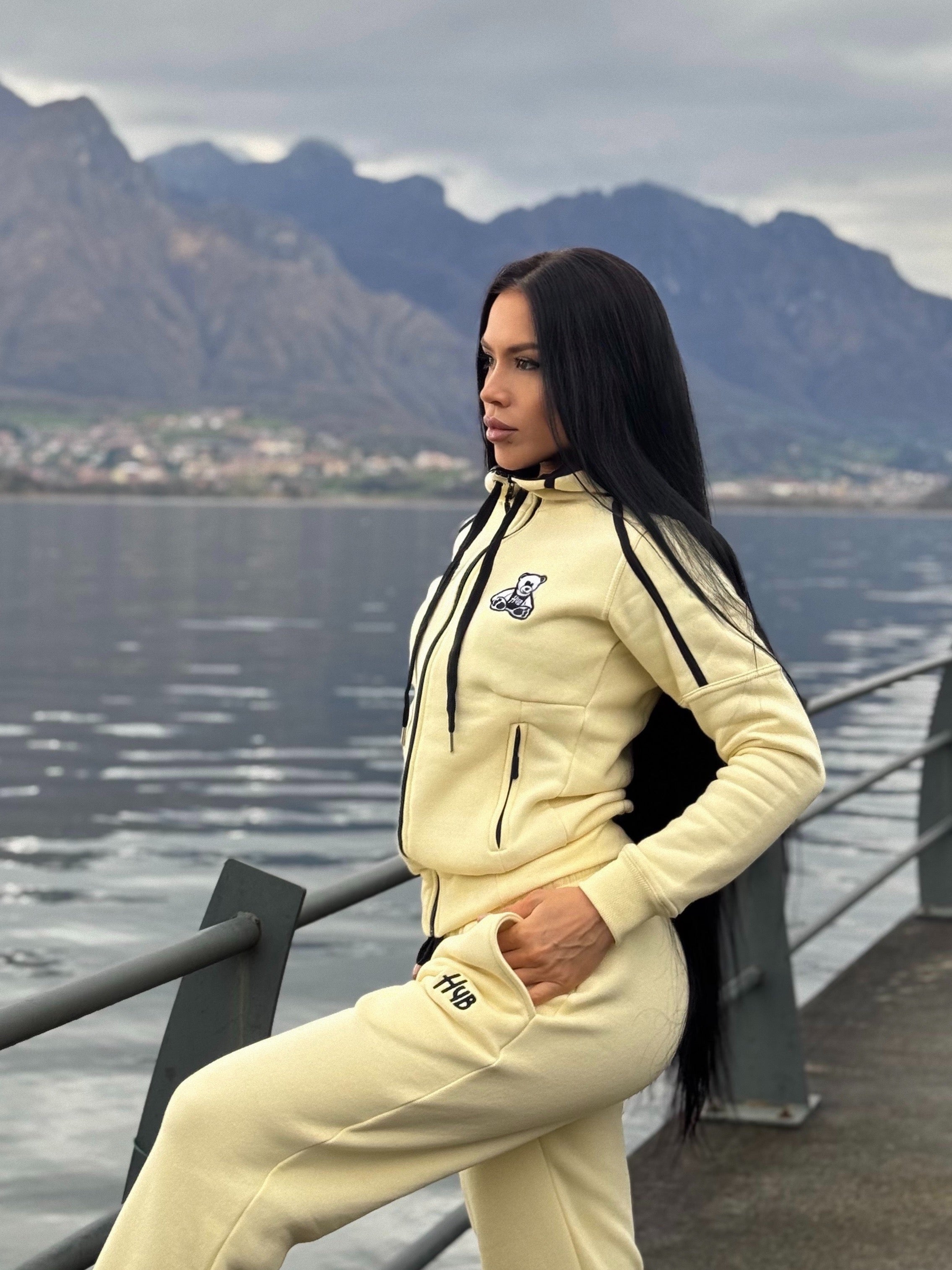 FELPA NUUK CREMA