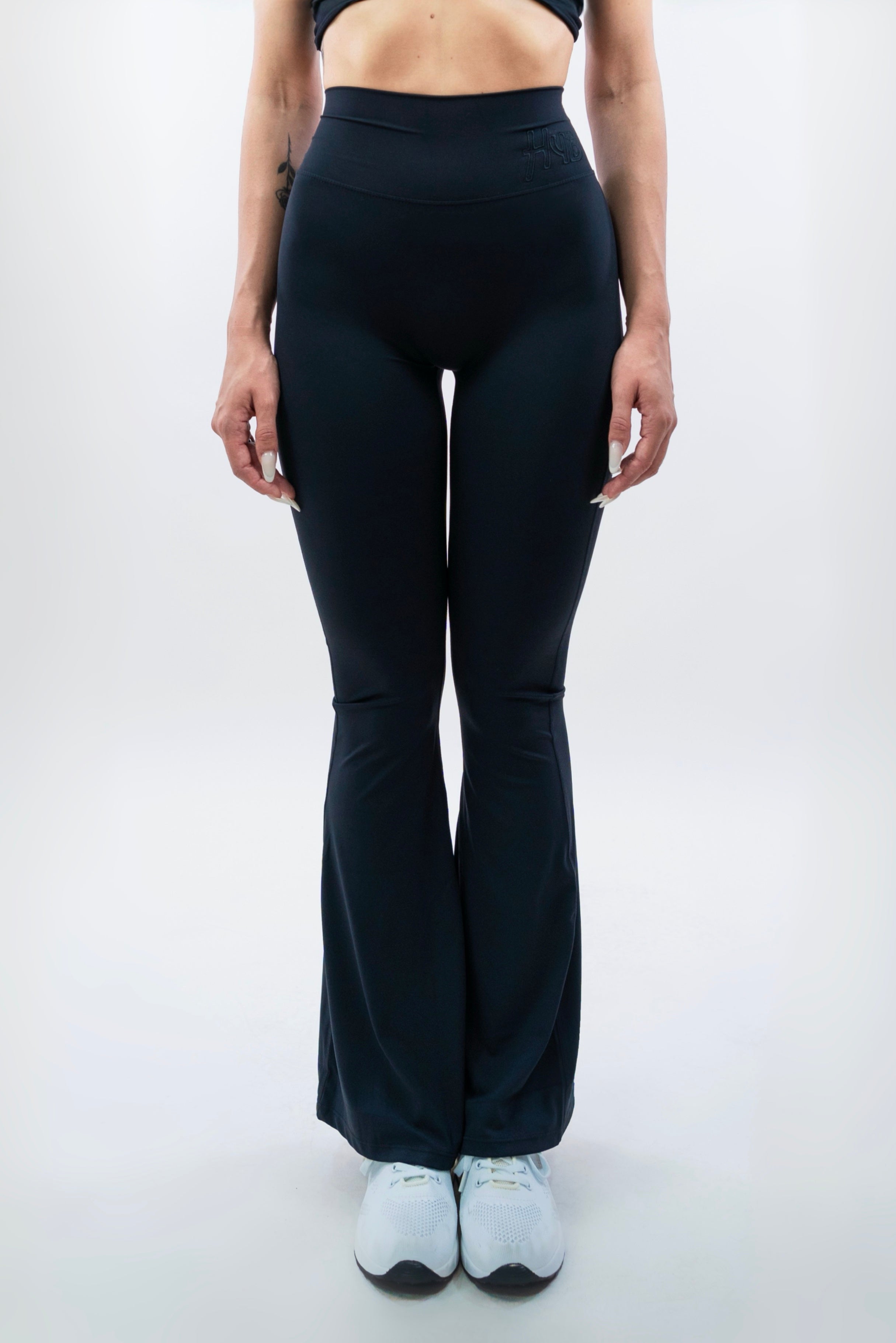 LEGGINGS A ZAMPA DI ELEFANTE AURA NERO