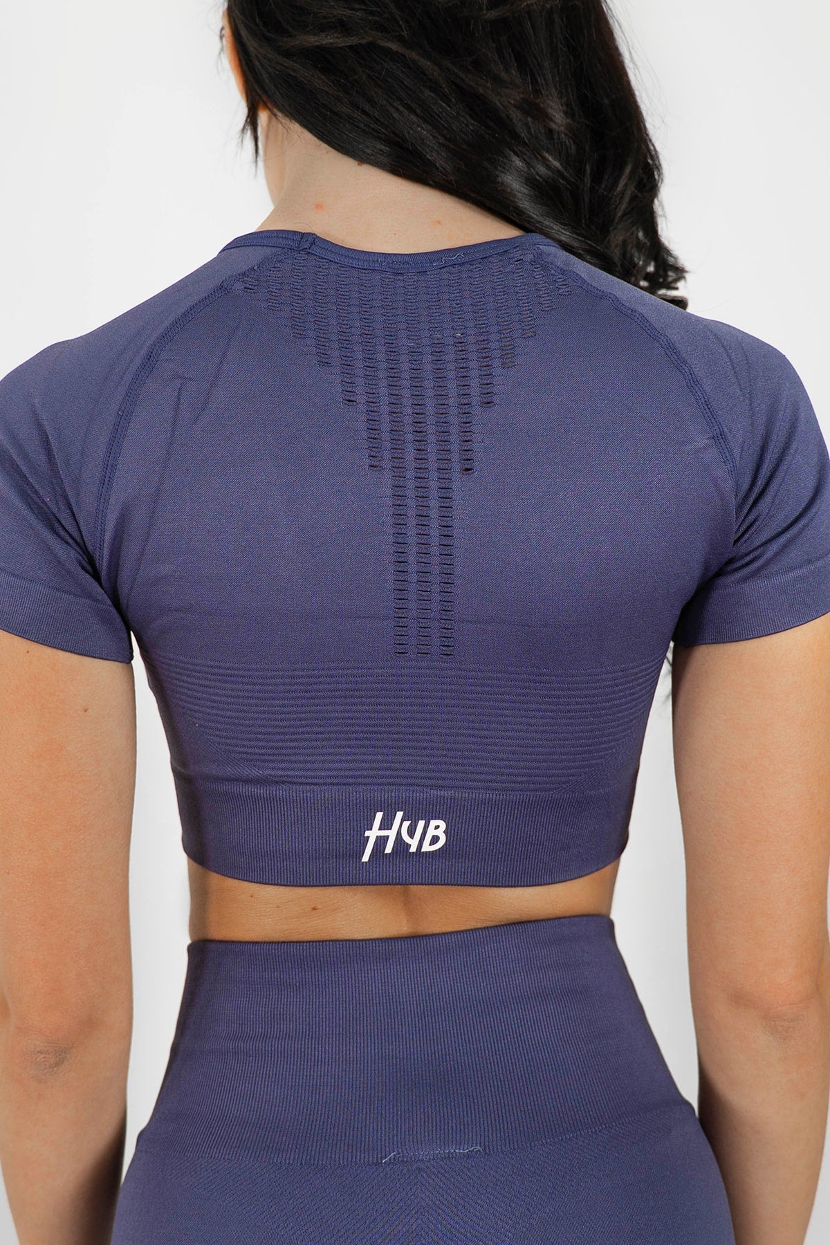 CROP TOP PERFORMANCE PURPLE - MANICA CORTA