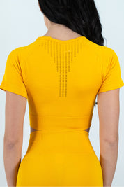 CROP TOP PERFORMANCE YELLOW - MANICA CORTA