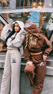 FELPA CROP ESSENZA MARRONE