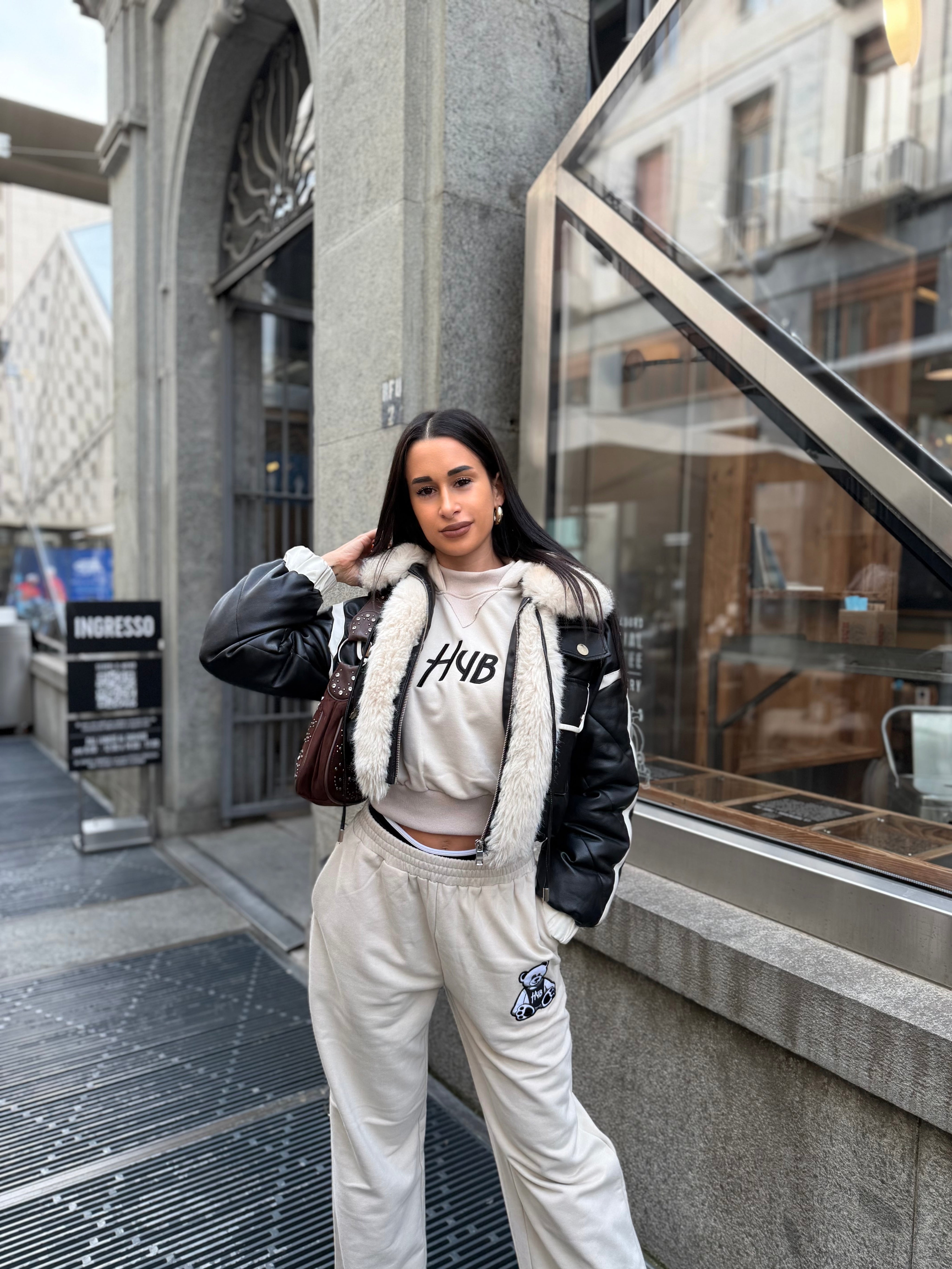 FELPA CROP ESSENZA AVORIO