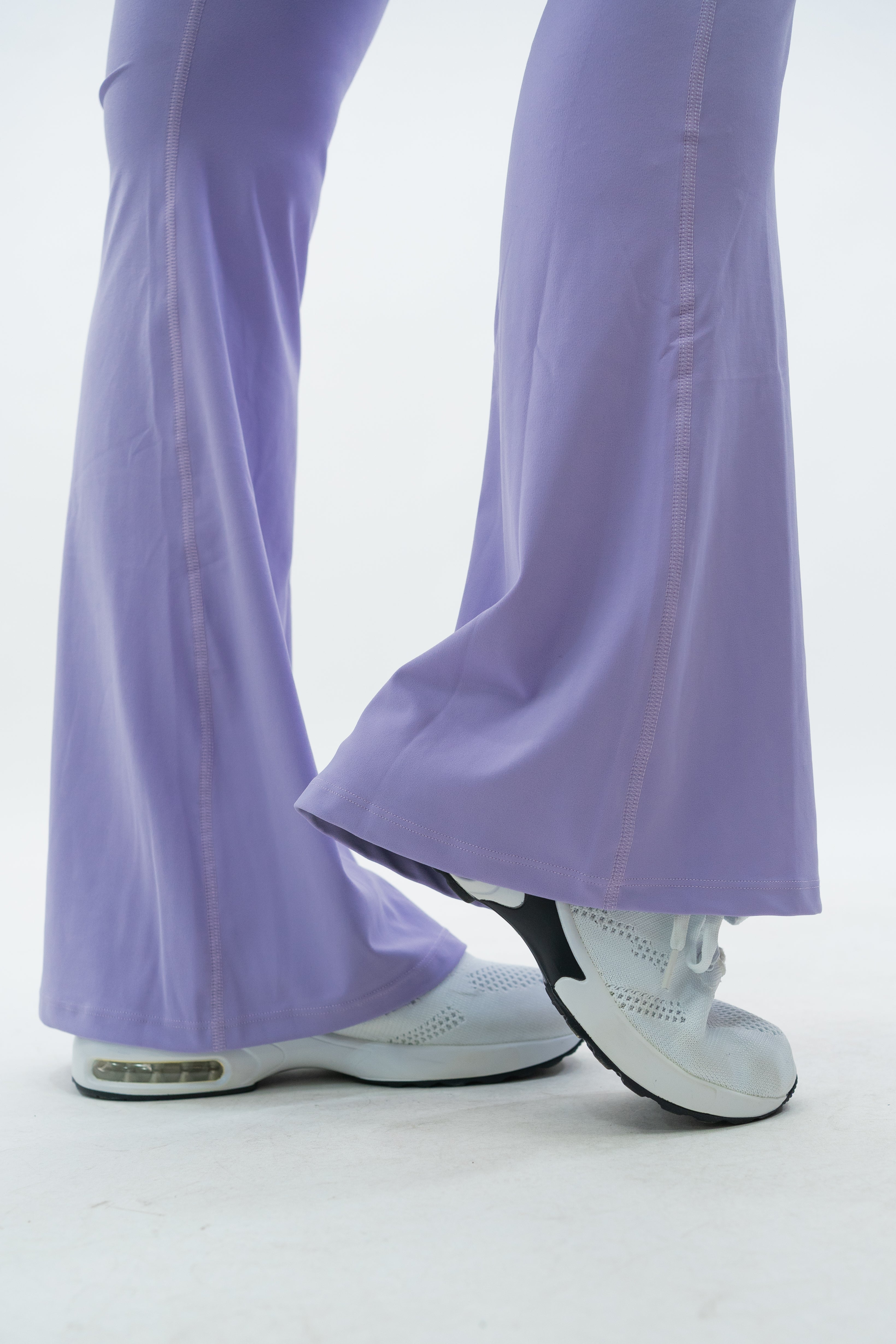LEGGINGS A ZAMPA DI ELEFANTE VENUS LILLA