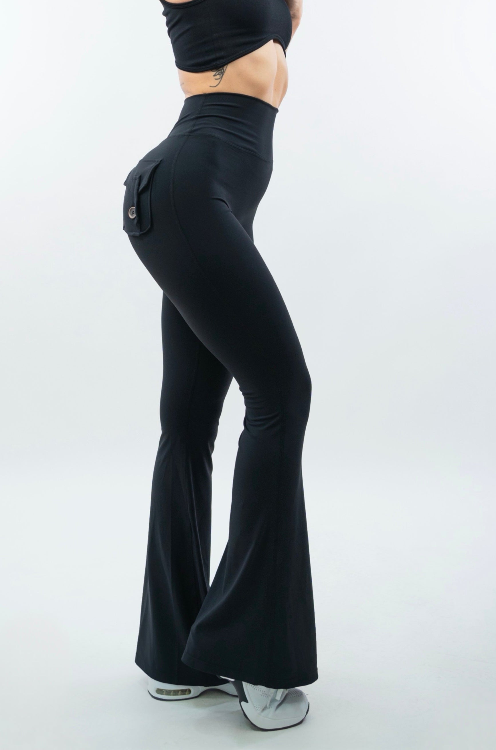 LEGGINGS A ZAMPA DI ELEFANTE VENUS NERO