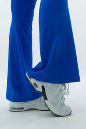 LEGGINGS A ZAMPA DI ELEFANTE AURA BLU ELETTRICO